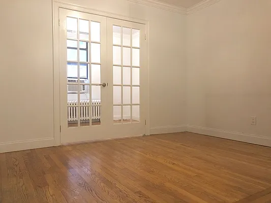 Rented by REAL New York | media 22