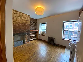 Rented by Best Apartments North Inc