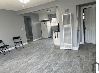 120 W 73rd St APT 2, Los Angeles, CA 90003