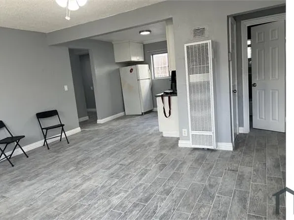 120 W 73rd St, Los Angeles, CA