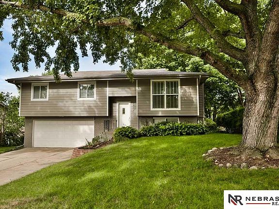 2nd image of 2612 N 143rd St
