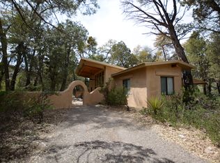 52195 E Black Jack Rd, Miami, AZ 85539