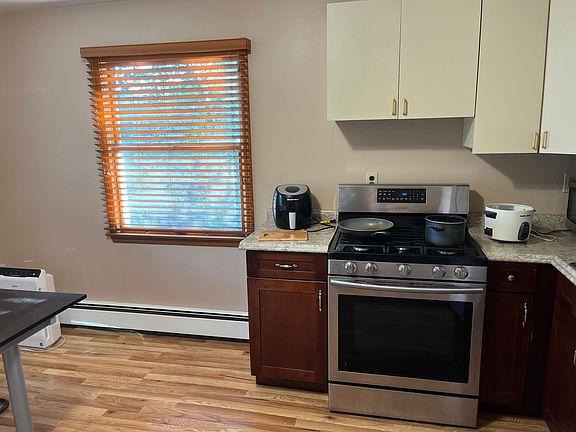 2nd image of 45 Elm Ave APT 2