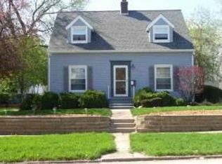 720 20th Ave, Moline, IL 61265