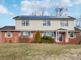 12 Sunset Blvd, East Brunswick, NJ 08816