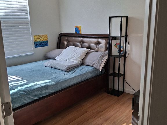 5th image of 25819 Eshelman Ave #9