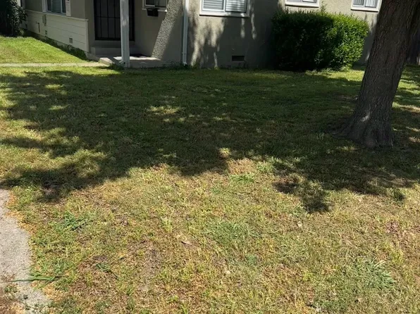 6909 21st Ave, Sacramento, CA 95820