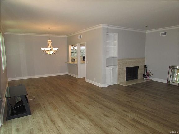 3rd image of 630 S Orange Grove Blvd APT 1