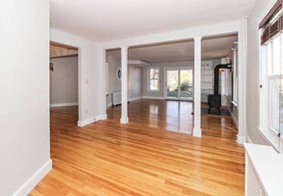 4th image of 106 Bunker Hill Ln