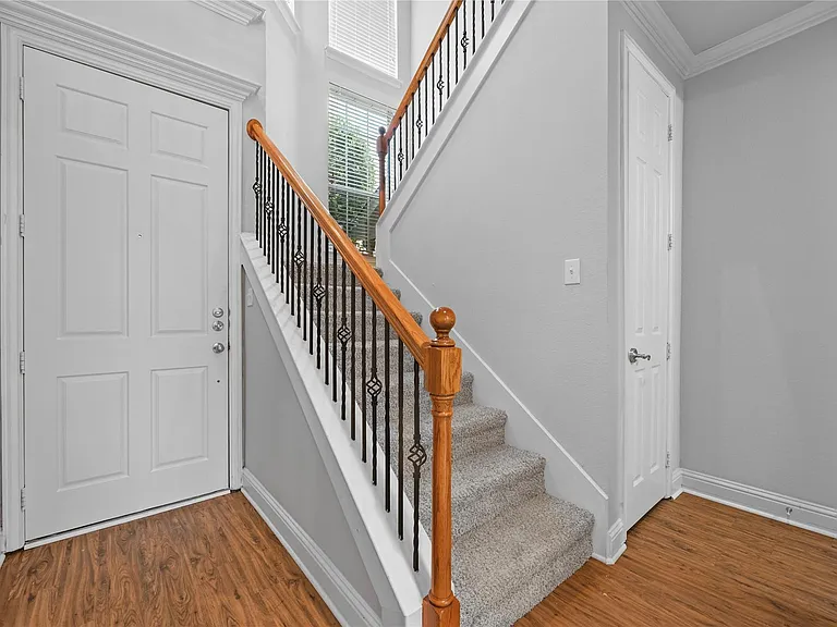 4404 Honfleur Ct — Photo 7
