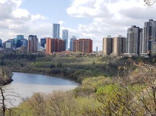 7752 Jasper Ave NW, Edmonton, AB T5H3R8