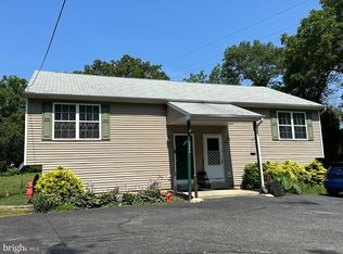 3568 S Main Rd, Vineland, NJ 08360