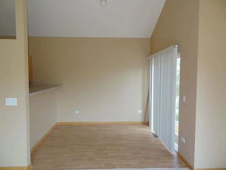 131 Enclave Cir #C — Photo 4