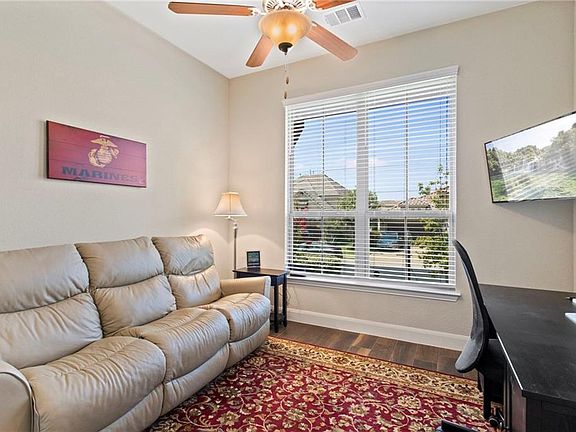 5th image of 307 Maxwell Way #20
