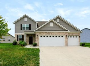 1927 Cobbett Dr, Avon, IN 46123
