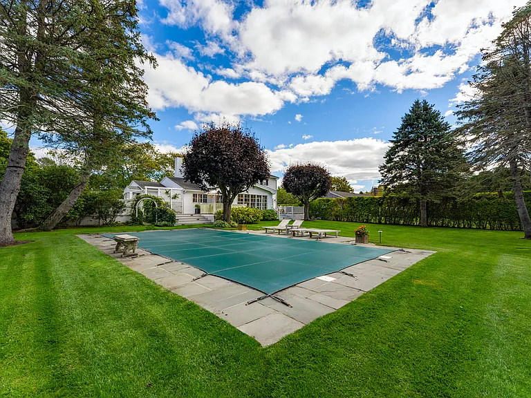 25 Pleasant Ln — Photo 4