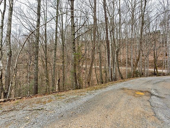 3rd image of 13 Sunset Rd Lot 13