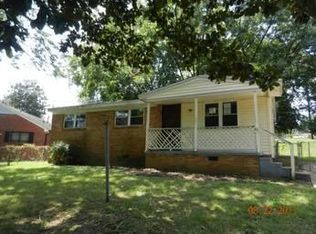 4231 Falcon Dr, Memphis, TN 38109