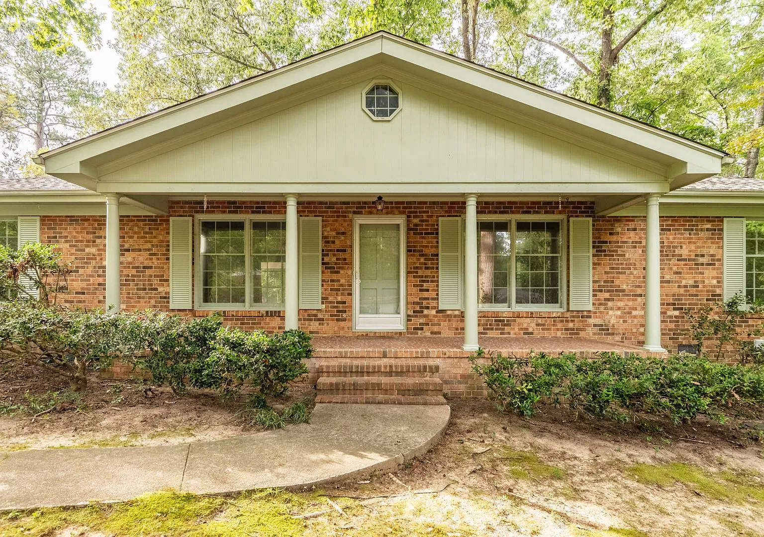 Charming 3BR/2BA Near Duke University — Photo 1