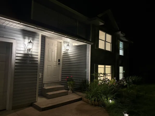112 Timberwood Ct, Holland, MI 49424