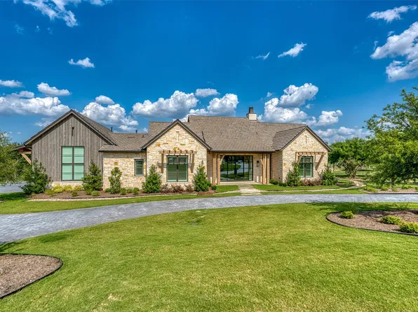 816 The Trails Pkwy, Horseshoe Bay, TX 78657