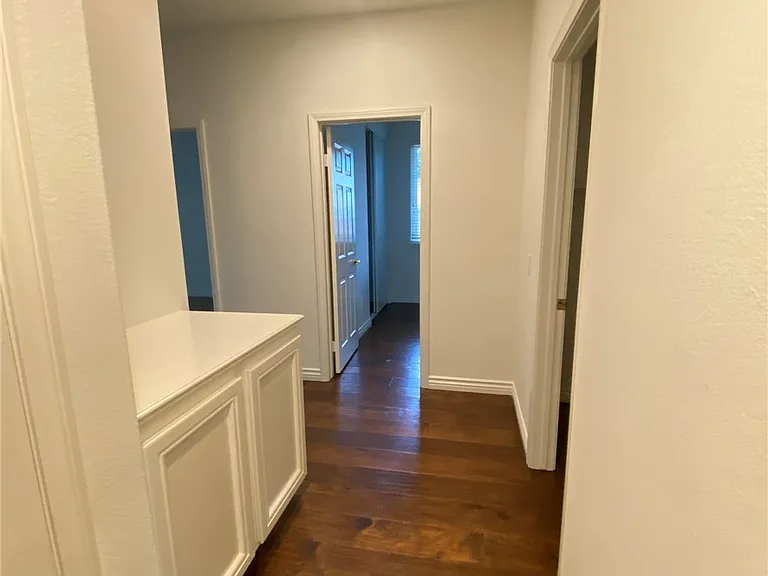 2510 Renata Ct — Photo 16