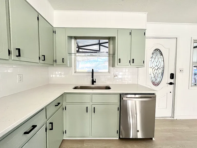 1727 Triangle Cir — Photo 7