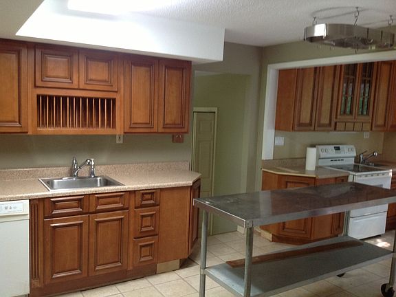 2nd image of 6010 Brandywine Ln