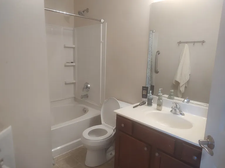 24463 John Adams Dr — Photo 10
