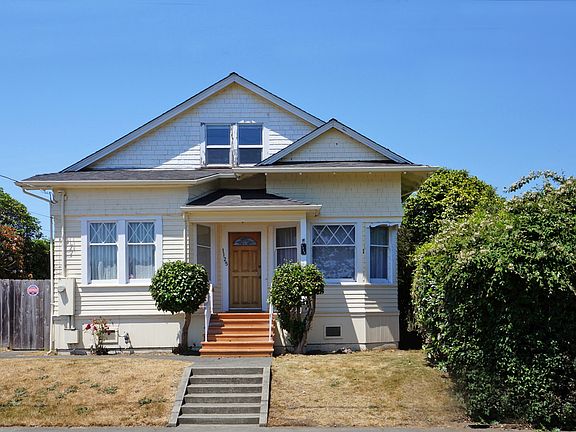 2nd image of 1125 Hodgson St