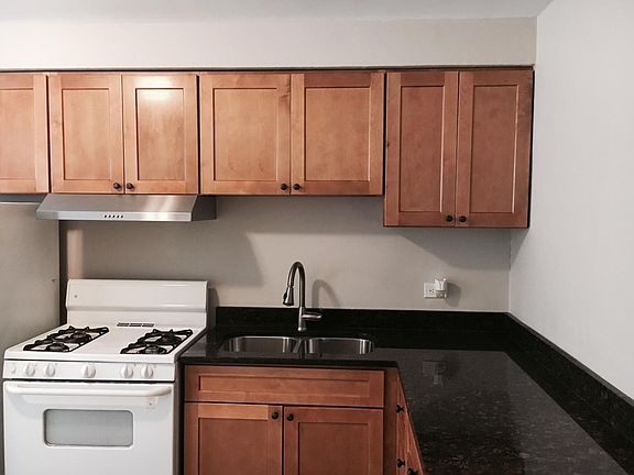 3rd image of 4922 Hull St APT 2E