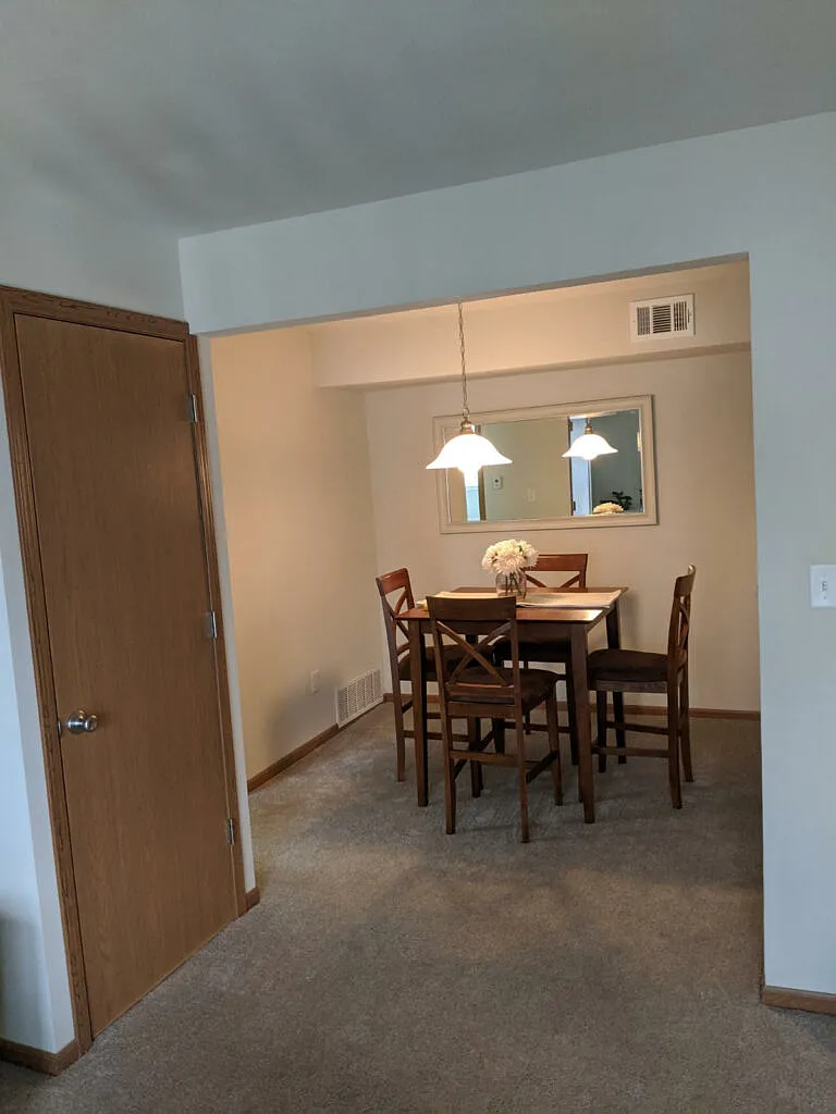 Pines West Apartments — Photo 4
