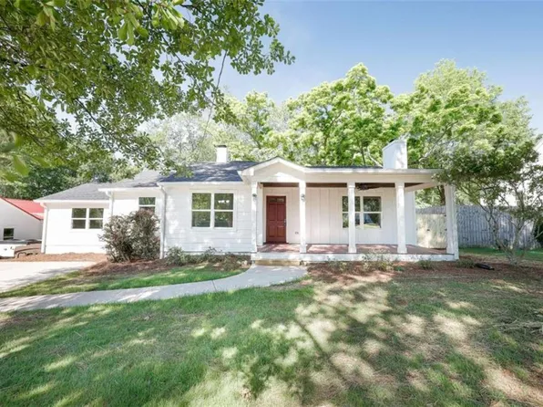 549 Sunset Dr, Athens, GA 30606
