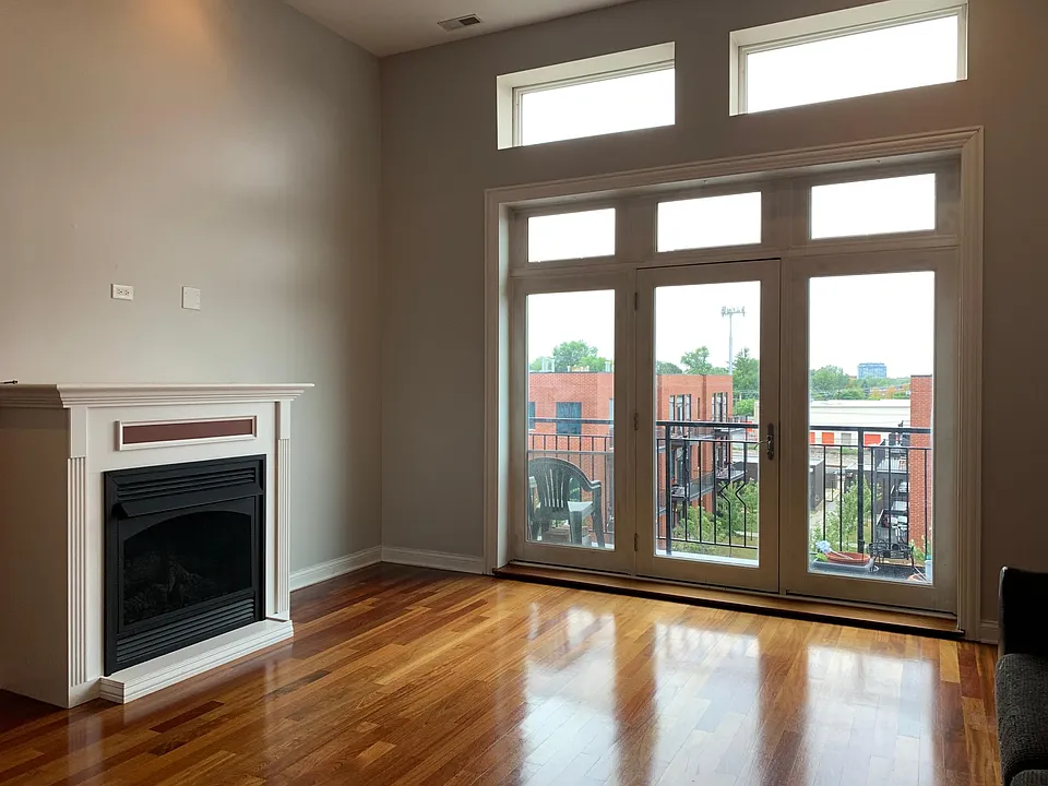7162 W Grand Ave #4E