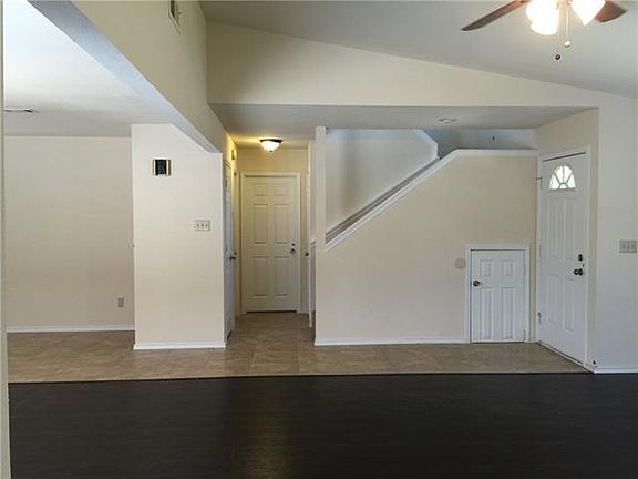 3rd image of 726 Red Wing Dr