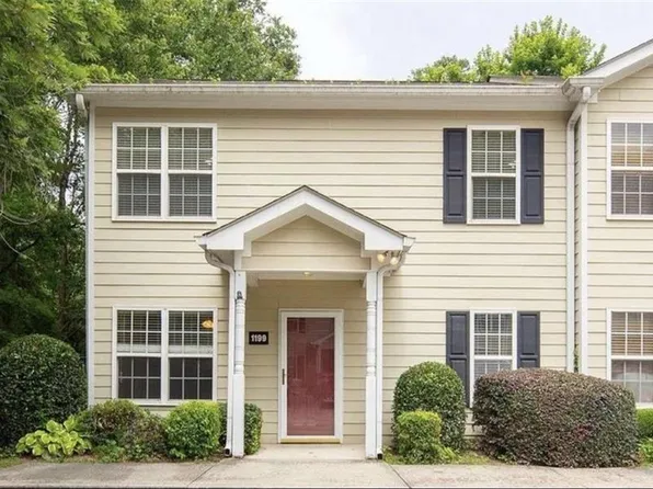 1199 Riverside Ter, Gainesville, GA 30501