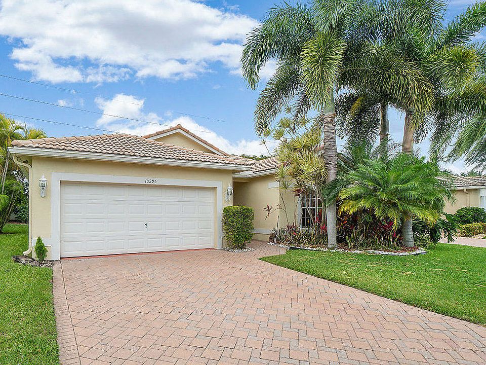 1st image of 10295 Utopia Cir W