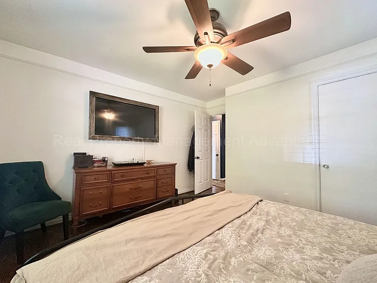 4327 Samoset Rd — Photo 11