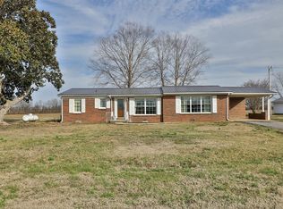 130 Donoho Levee Rd, Palmersville, TN 38241