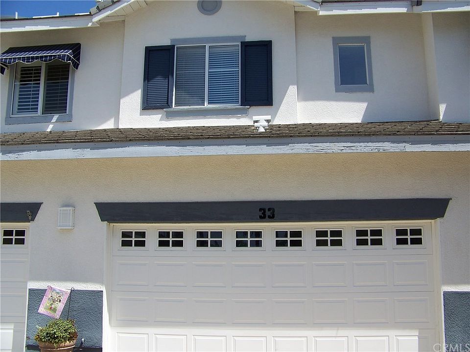 1st image of 33 Coronado Cay Ln