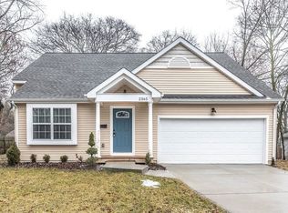 2365 Pinecrest Ave, Ann Arbor, MI 48104