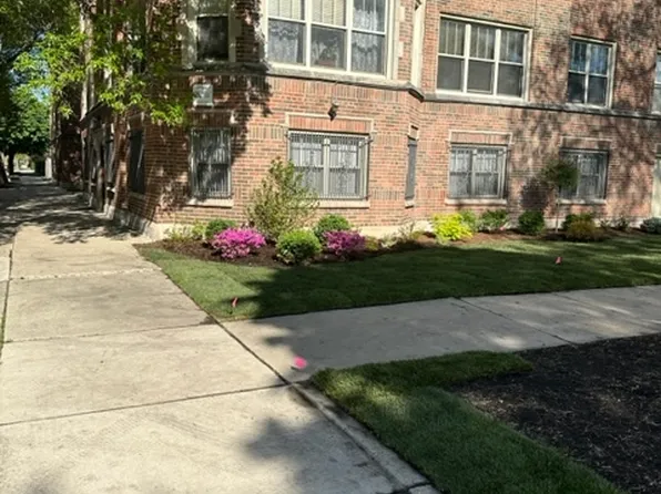 1718-32 7oth St, Chicago, IL 60649