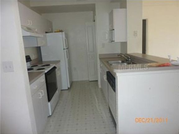 2nd image of 17110 Carrington Park Dr APT 831