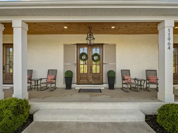 11964 Long Acres Dr, Bentonville, AR 72713