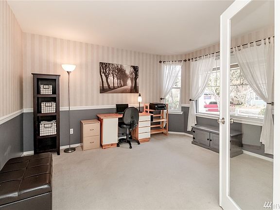 5th image of 14715 48th Ave NW