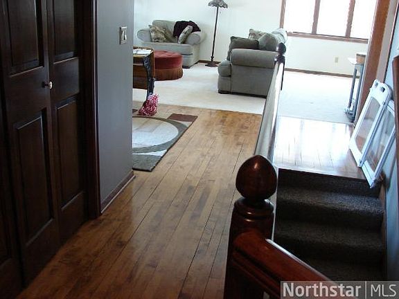 5th image of 3712 165th Ave NE