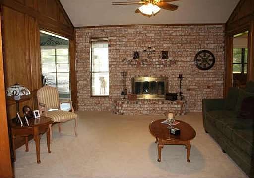 5th image of 2311 Eagle Crest Dr