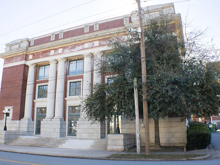 The Auditorium — Photo 4