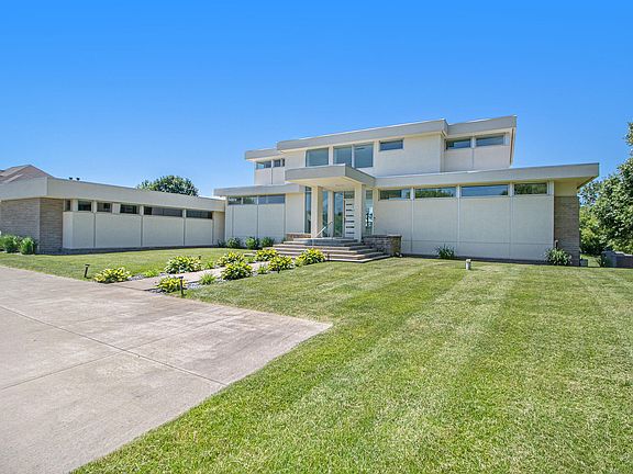 4th image of 1735 Fairview Ct