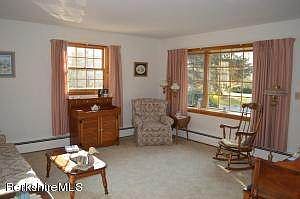 living room w bay window